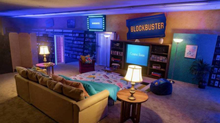 The world's last Blockbuster will soon be available to rent on Airbnb